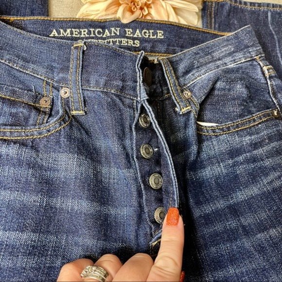 American Eagle Vintage Button Fly High Rise Jeans Dark Wash Size 2 - Picture 10 of 11
